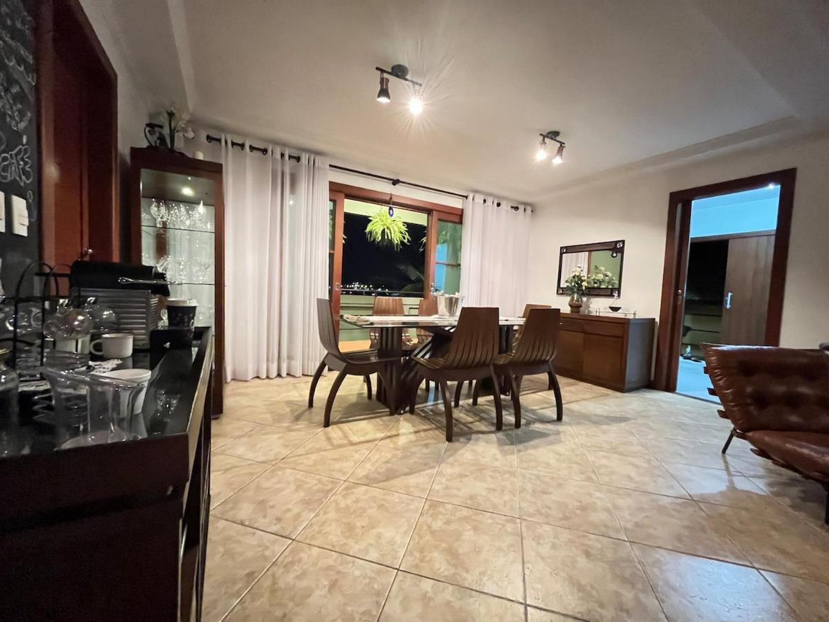 Casa Luxo Completa Em Privado Сasa de vacaciones Cabo Frío